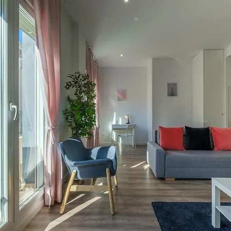 Modern, Stylish 발렌시아