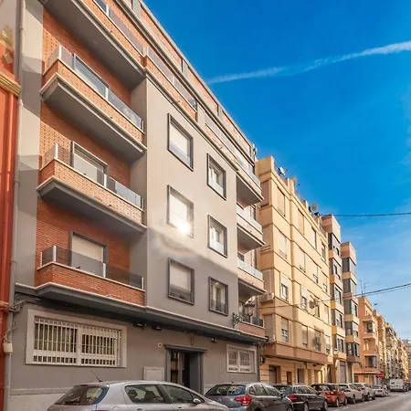 Modern, Stylish Apartamento